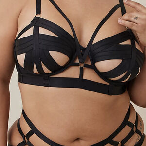 Torrid Cut Out Strappy Bra - Cage Harness Longline Cutout Bralette Lingerie 3X